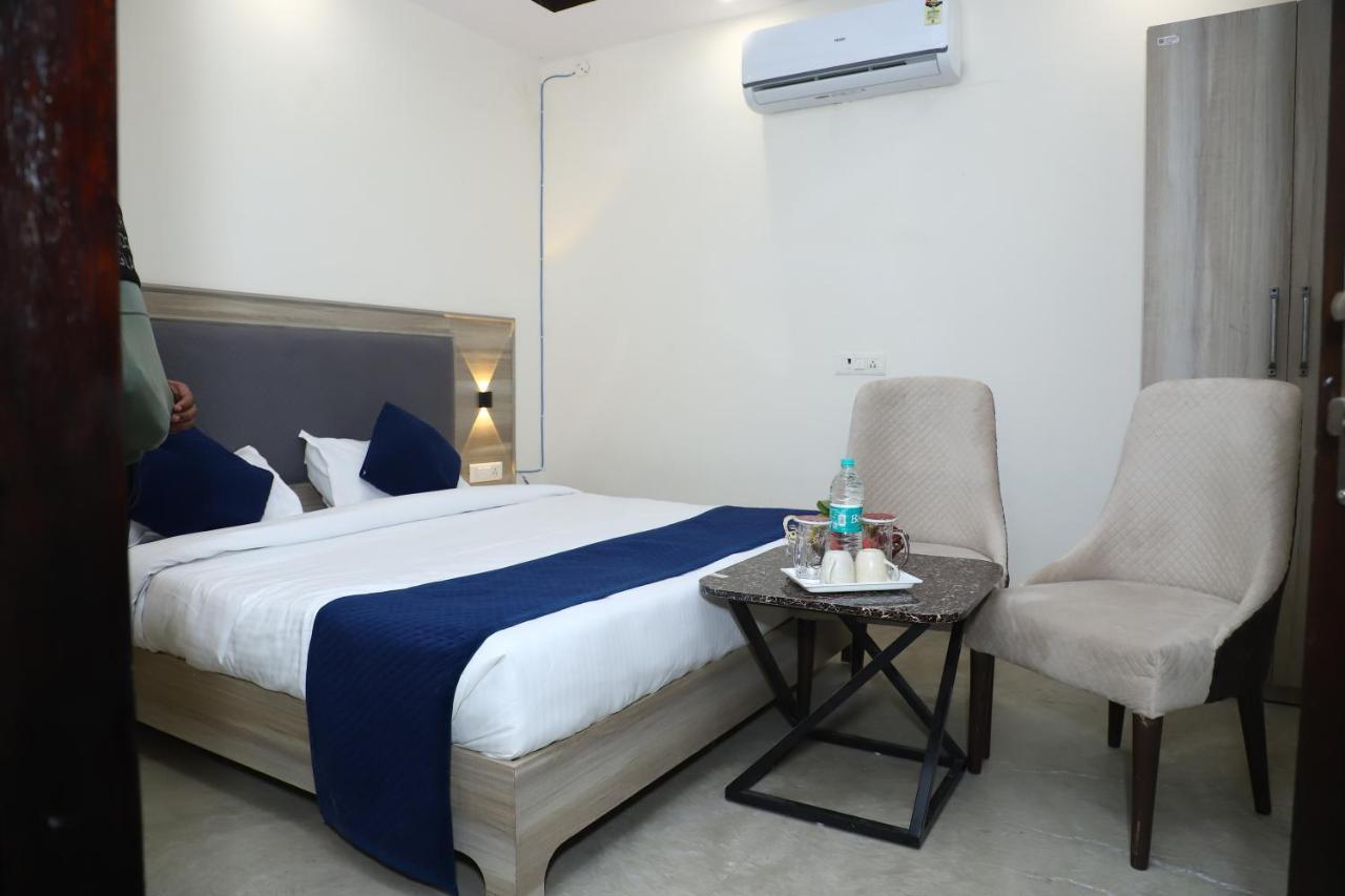 Lyf Corporate Suites - Noida Sector 19 Exterior foto