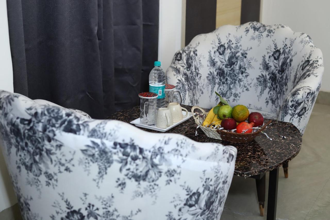 Lyf Corporate Suites - Noida Sector 19 Exterior foto